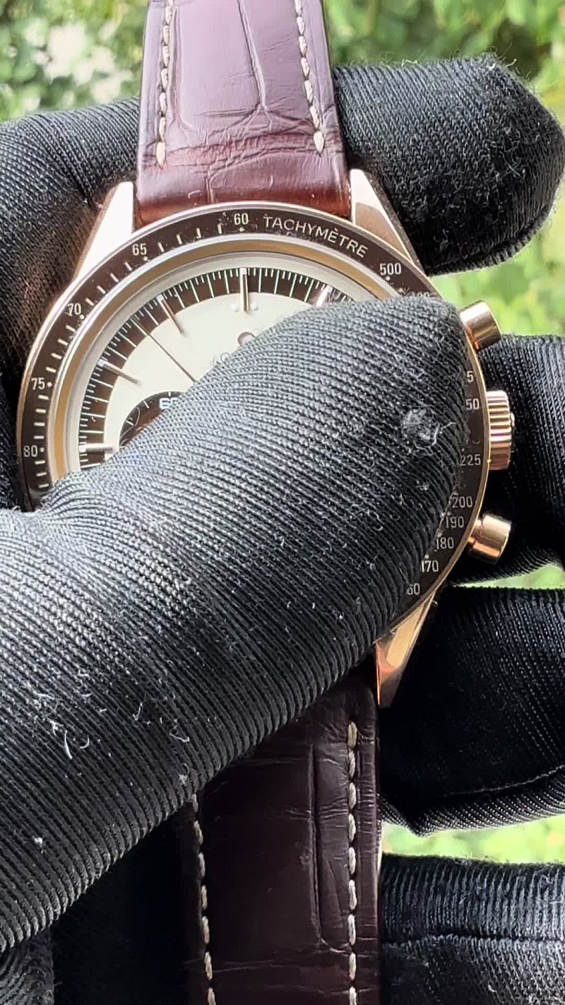 Cadru din clipul Omega FOIS Speedmaster